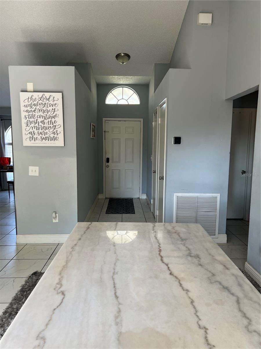 Image 8 of 10 For 7556 Covedale Drive