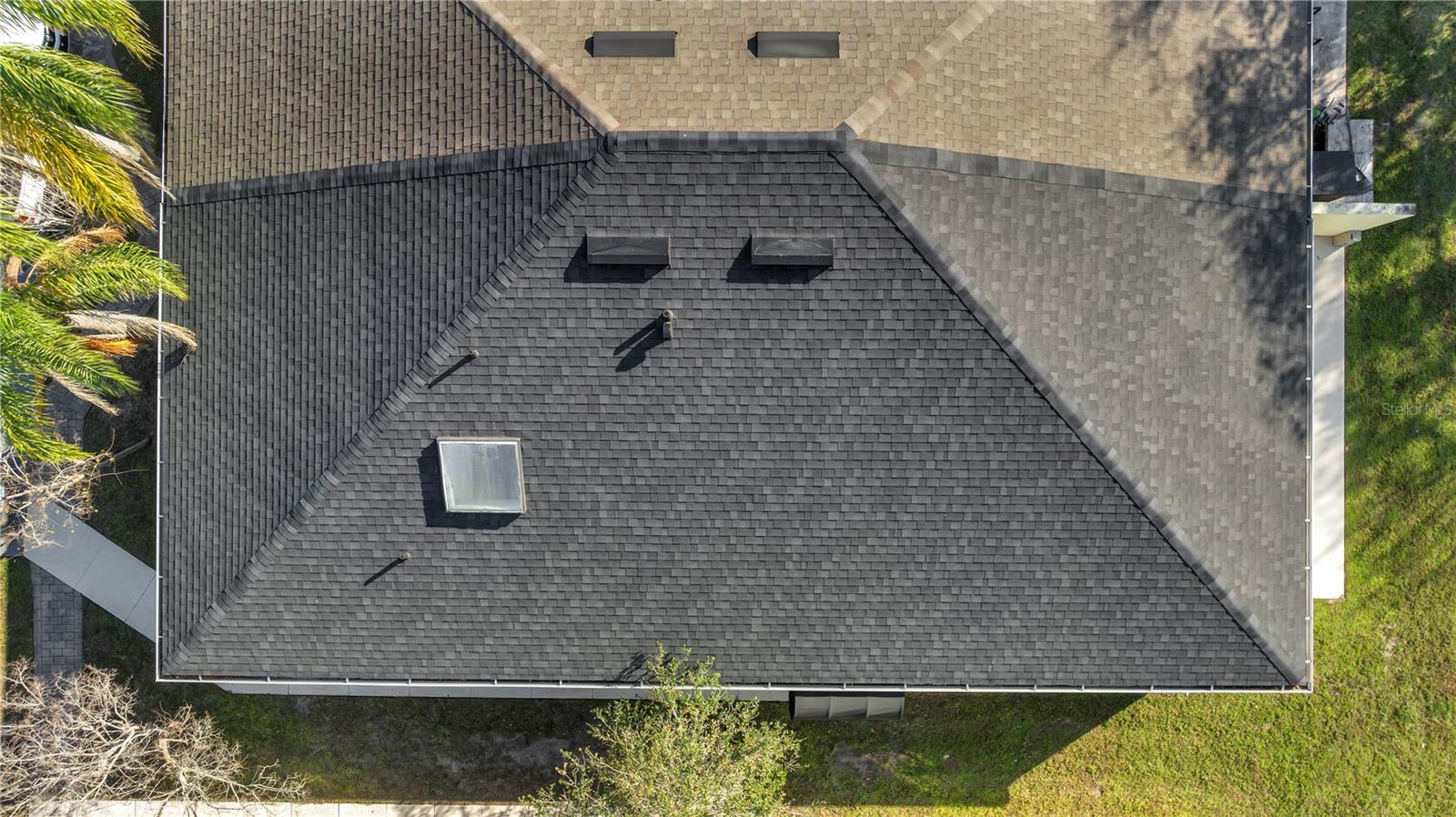 Image 20 of 48 For 1074 Universal Rest Place