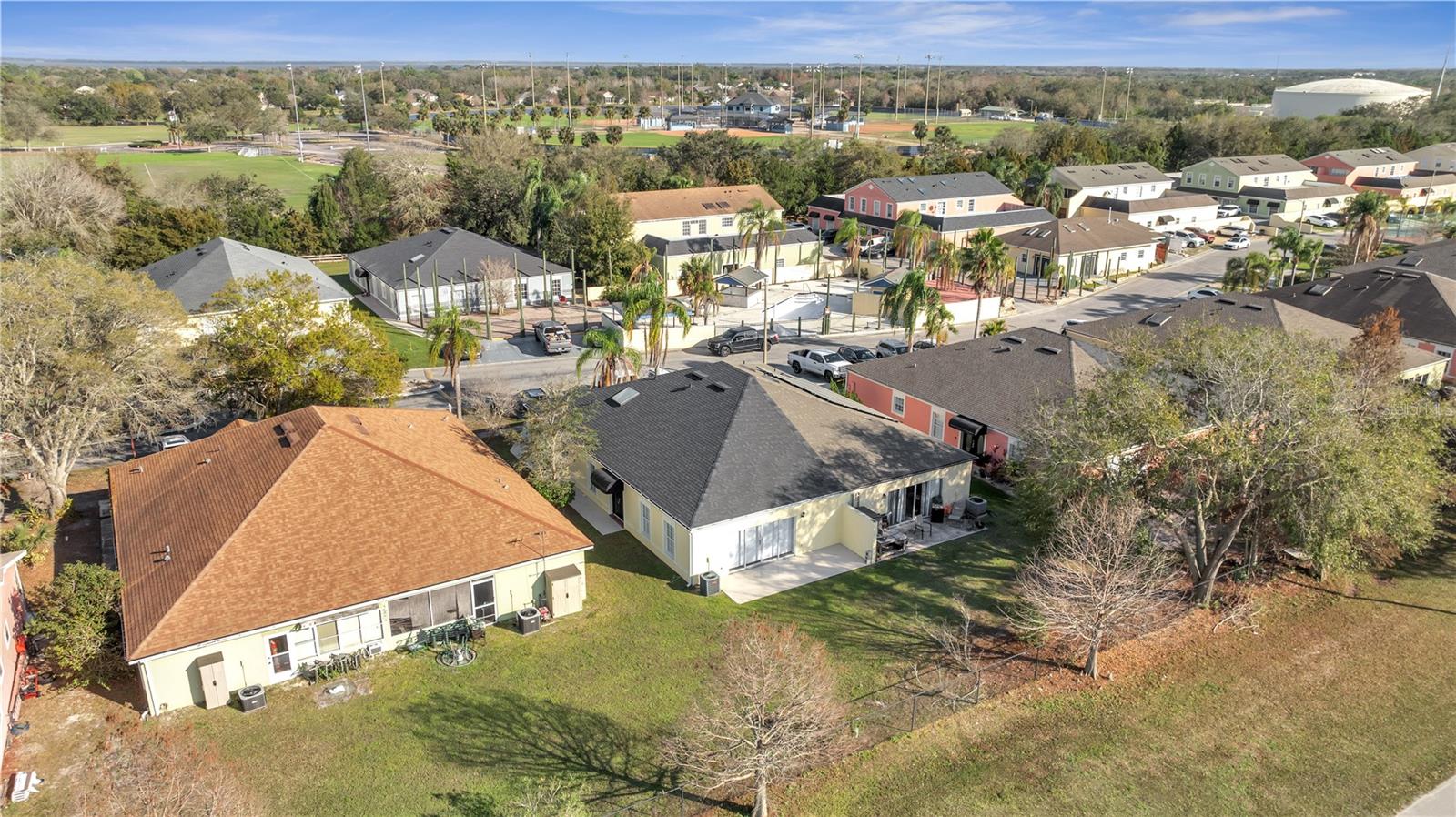 Image 30 of 48 For 1074 Universal Rest Place