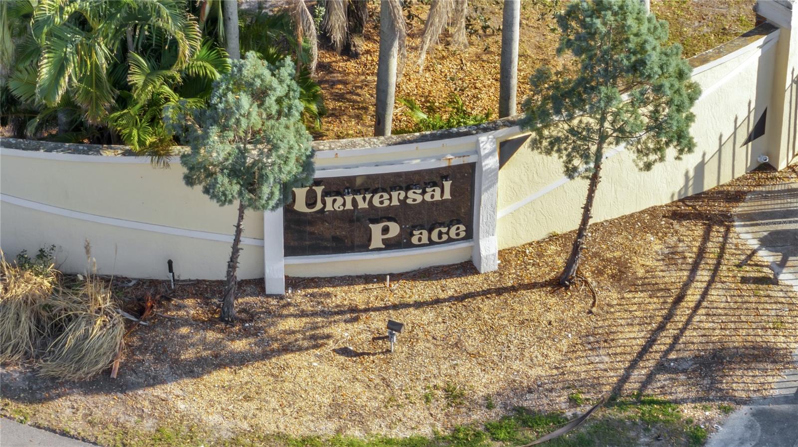 Image 45 of 48 For 1074 Universal Rest Place