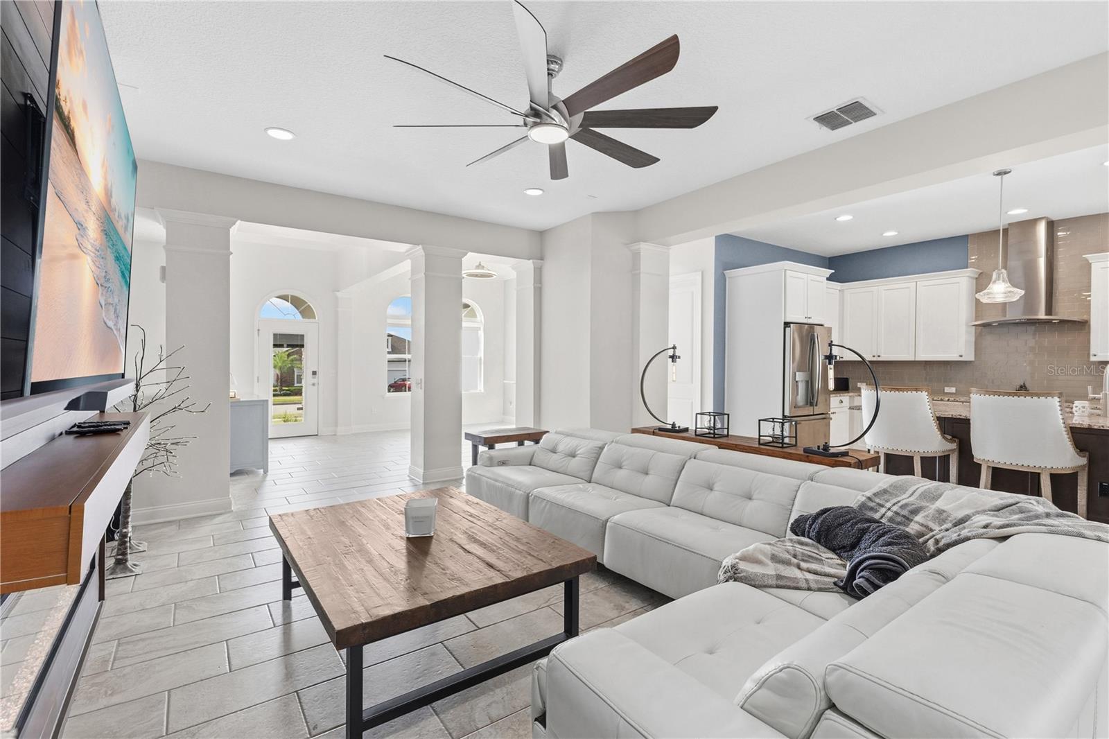 Image 10 of 39 For 16437 Good Hearth Boulevard