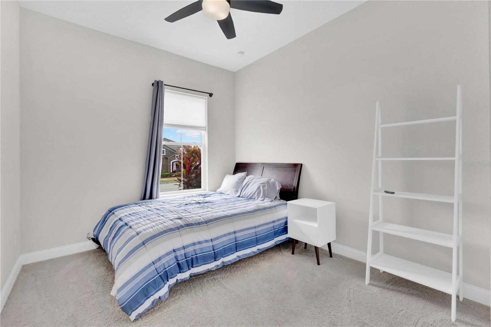 Image 21 of 39 For 16437 Good Hearth Boulevard