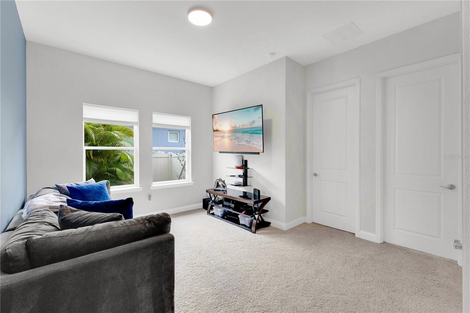 Image 23 of 39 For 16437 Good Hearth Boulevard