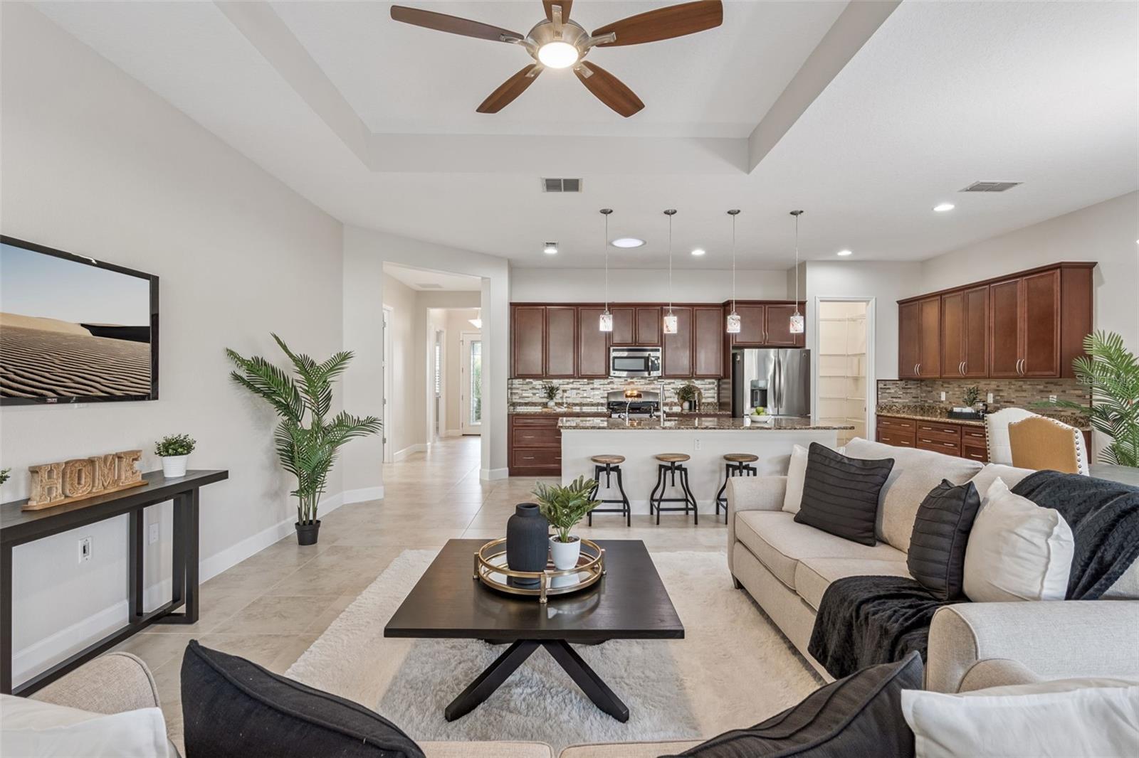 Image 13 of 51 For 1653 Victoria Gardens Drive