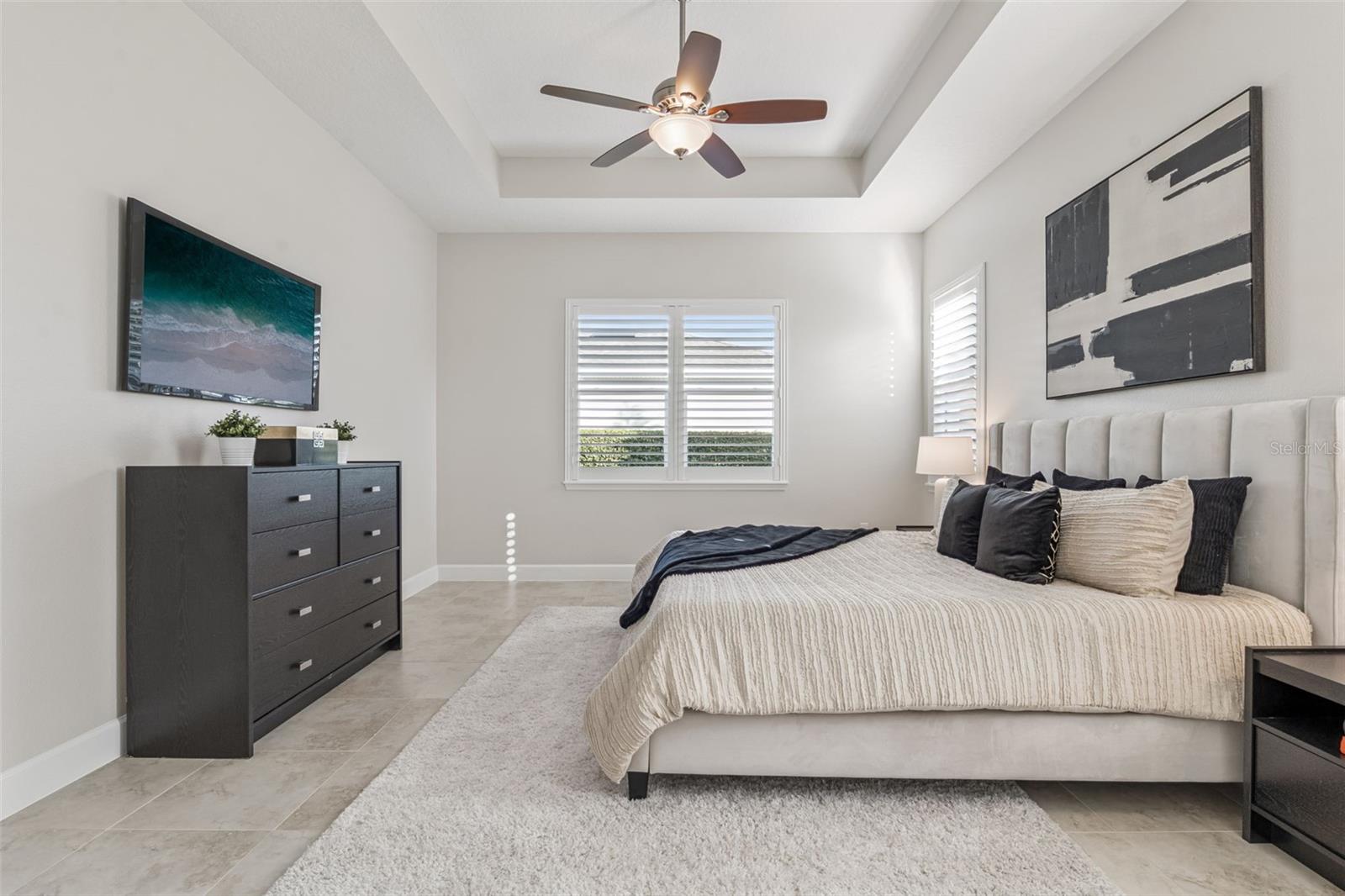 Image 19 of 51 For 1653 Victoria Gardens Drive