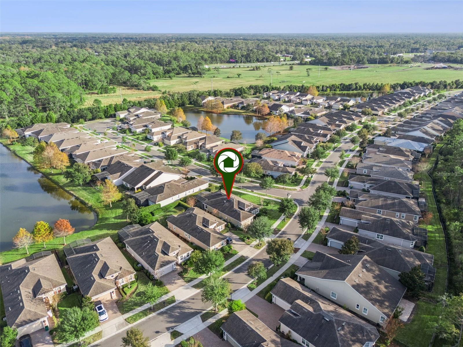 Image 38 of 51 For 1653 Victoria Gardens Drive