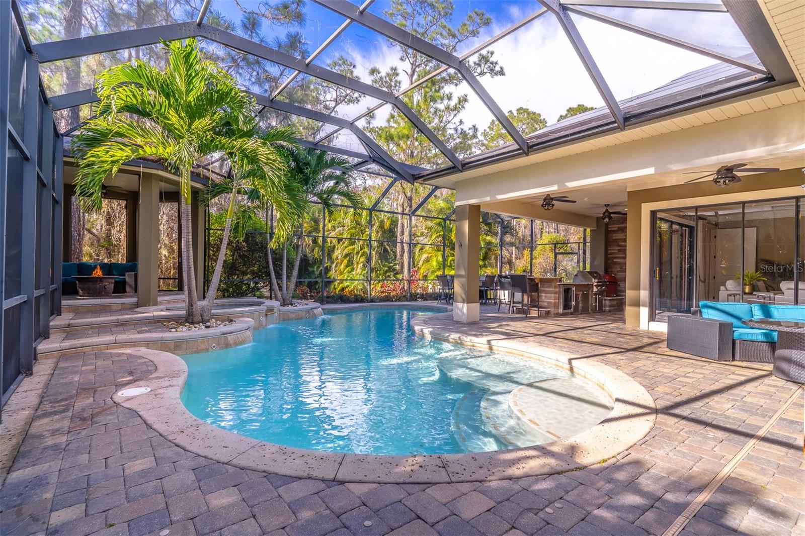 Image 55 of 81 For 2750 Lee Shore Loop