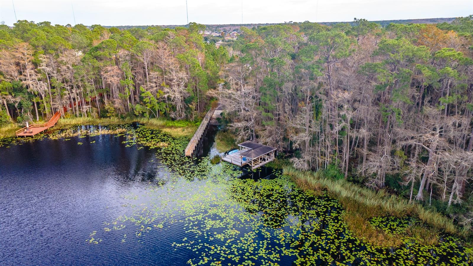 Image 68 of 81 For 2750 Lee Shore Loop