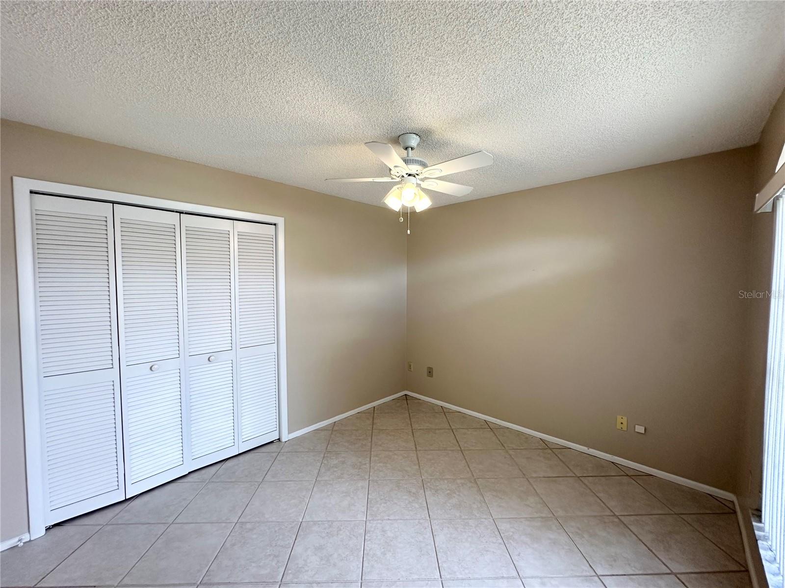 Image 21 of 28 For 1571 Margarete Crescent Drive