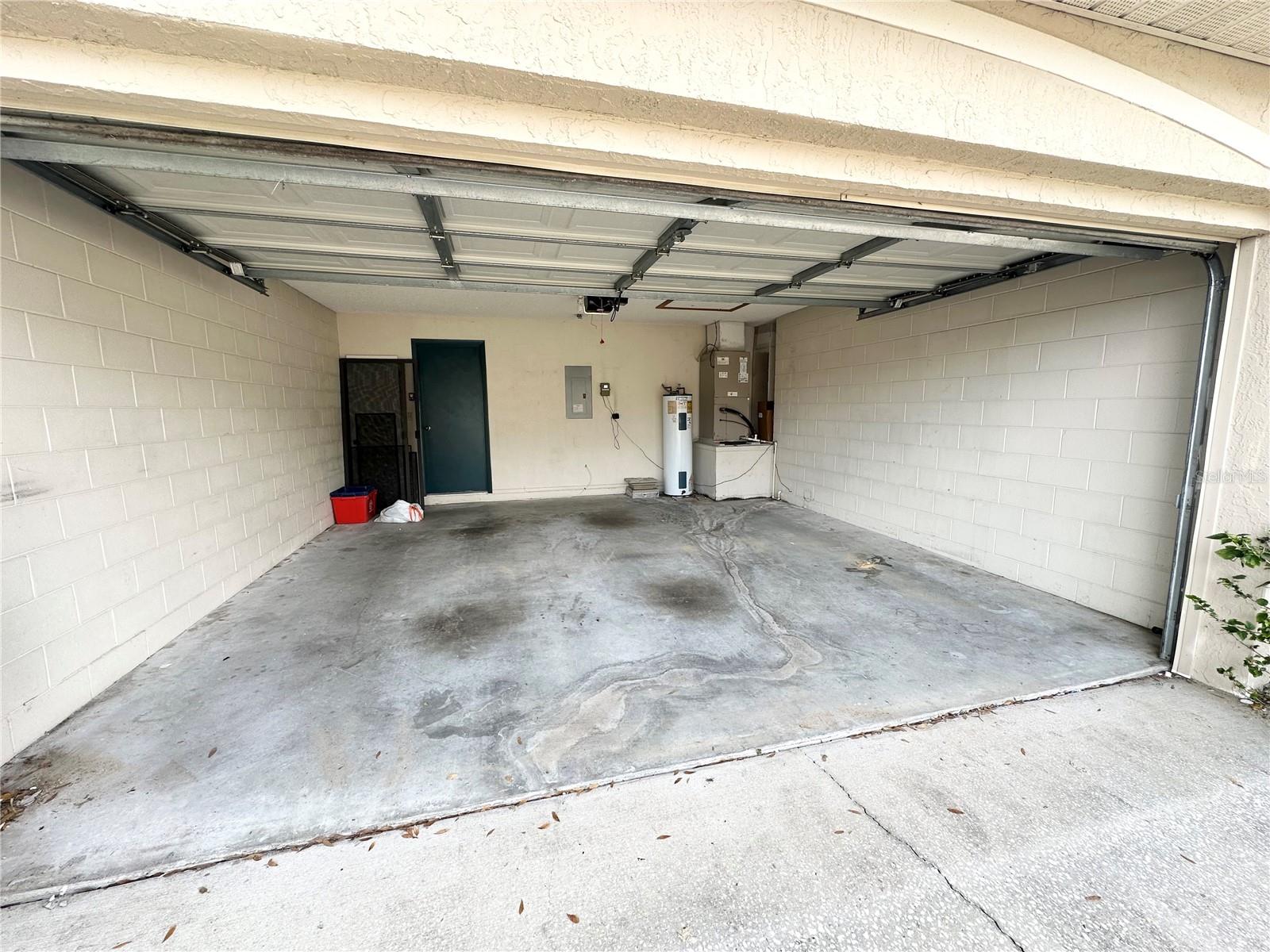 Image 27 of 28 For 1571 Margarete Crescent Drive