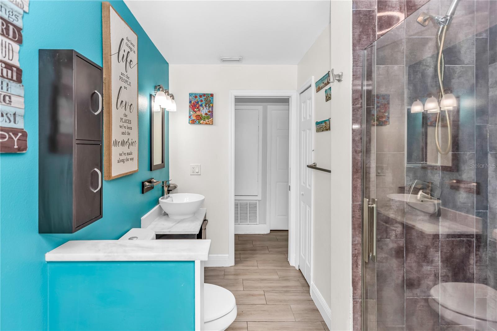 Image 10 of 23 For 623 Alton Road