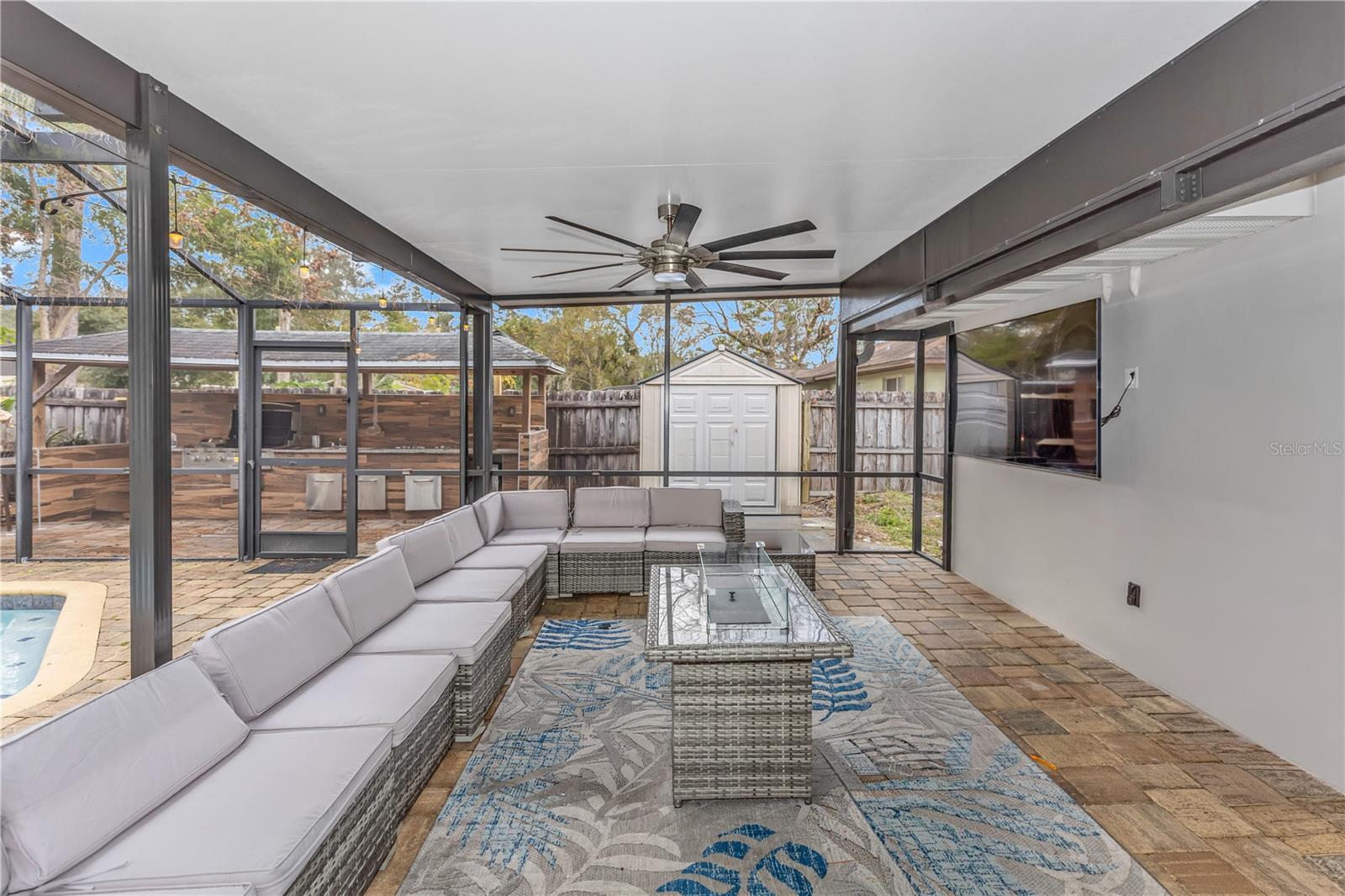 Image 16 of 23 For 623 Alton Road