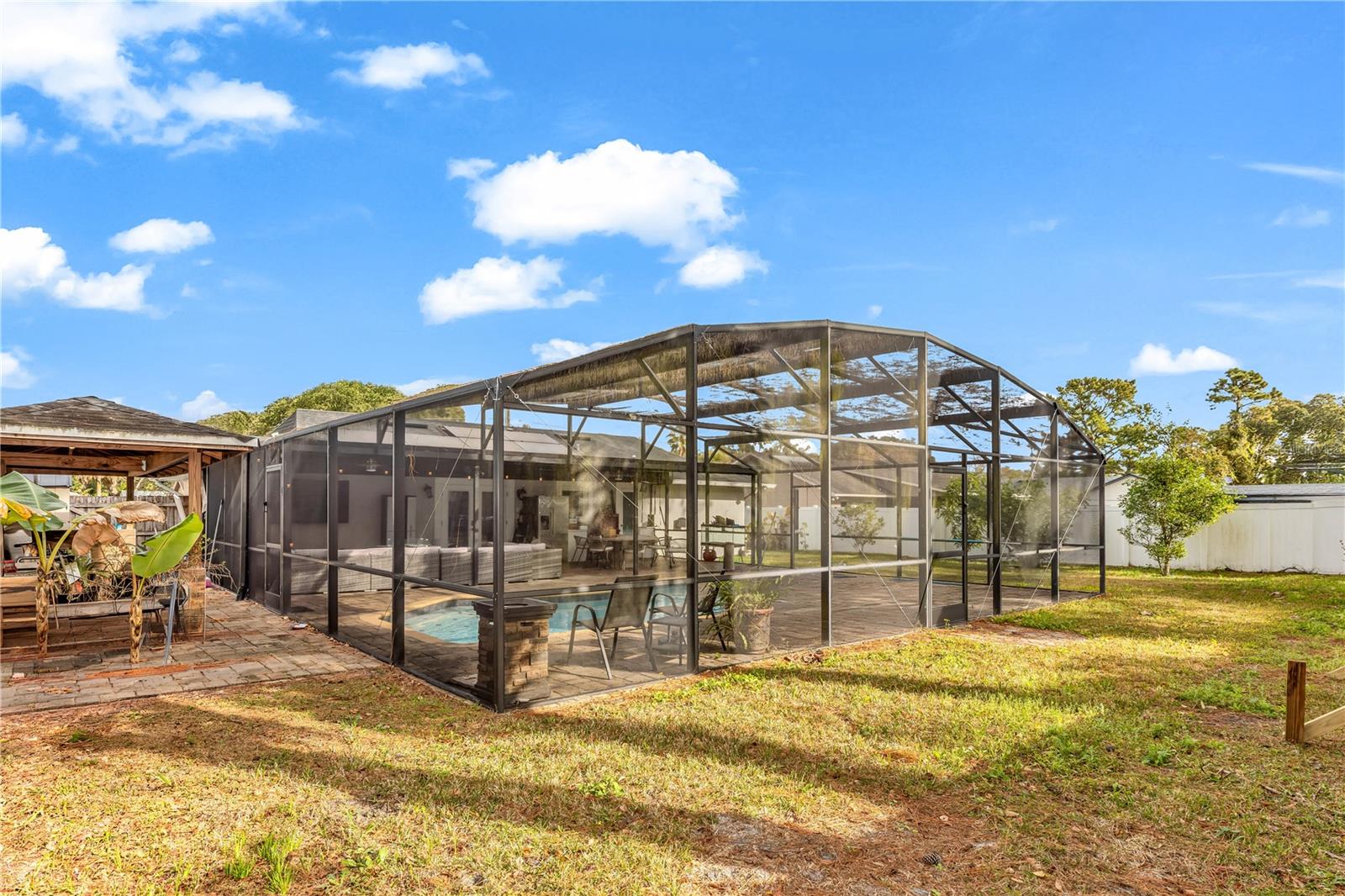 Image 18 of 23 For 623 Alton Road