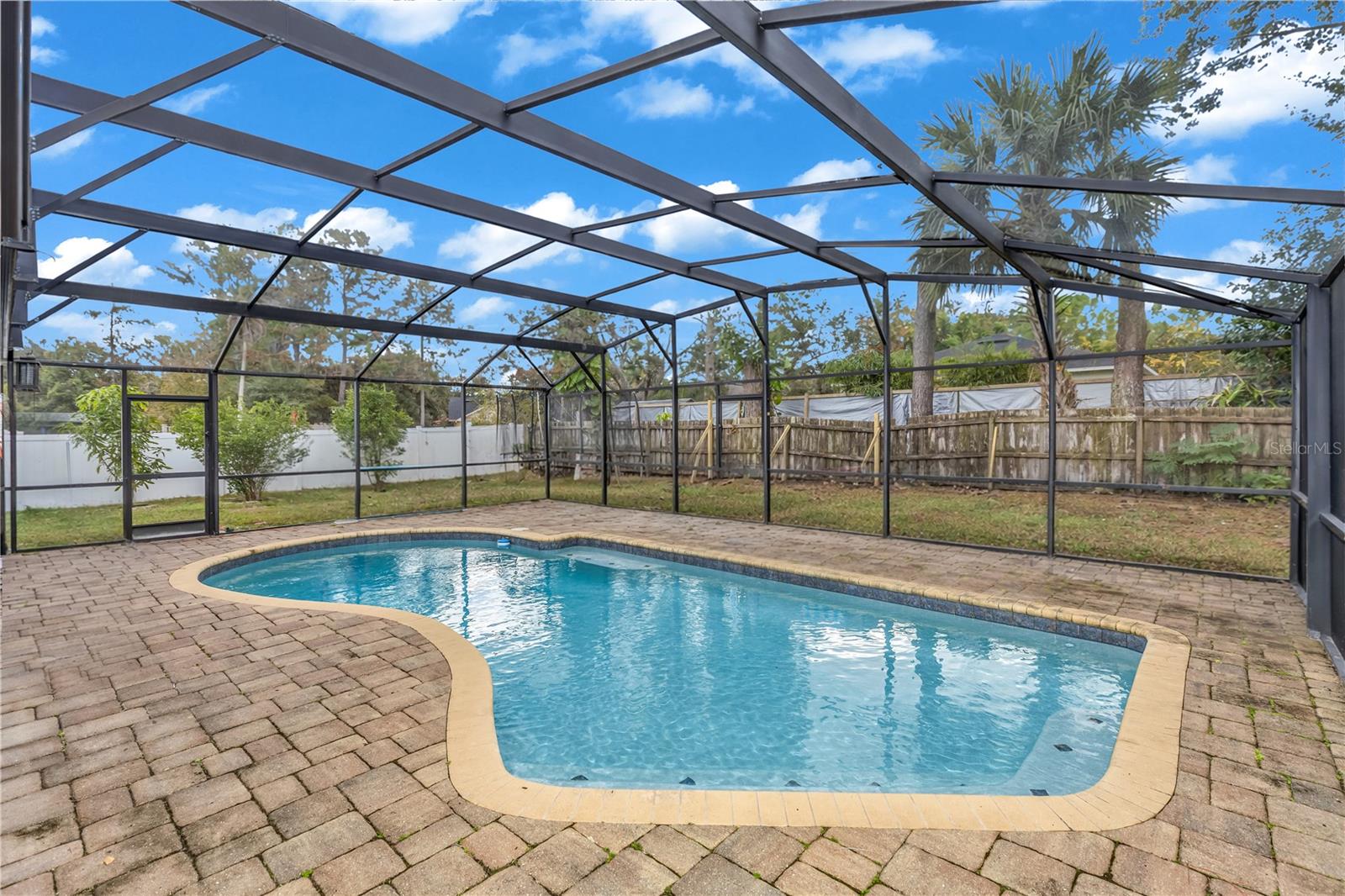 Image 21 of 23 For 623 Alton Road