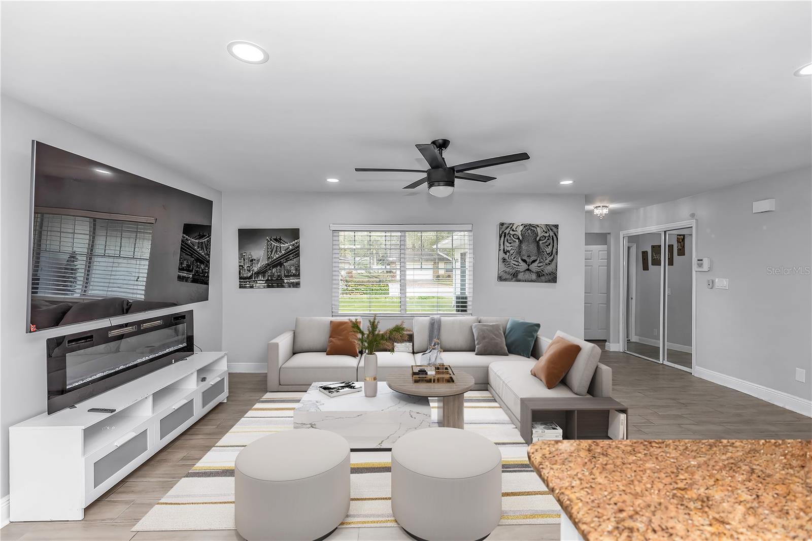 Image 4 of 23 For 623 Alton Road