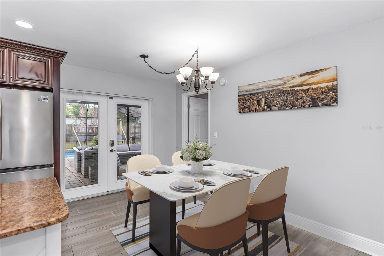 Image 6 of 23 For 623 Alton Road