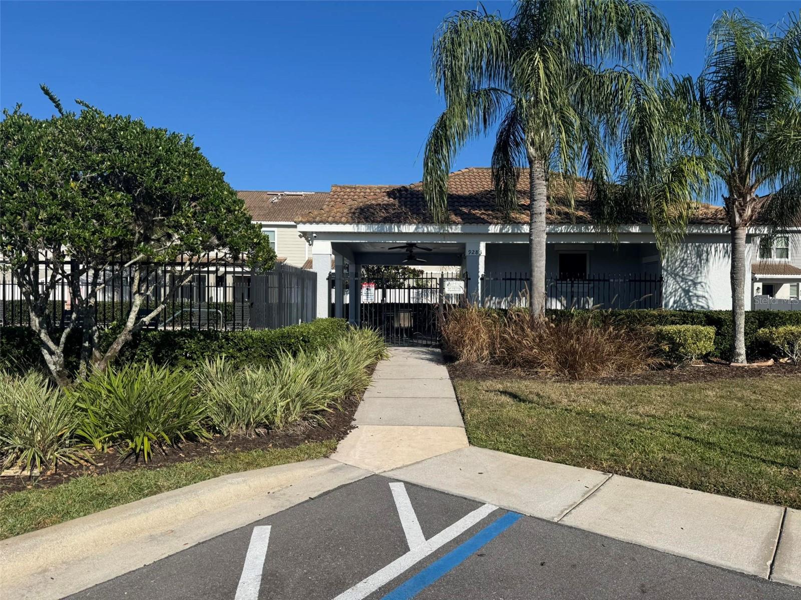 Image 23 of 27 For 9193 Shepton Street