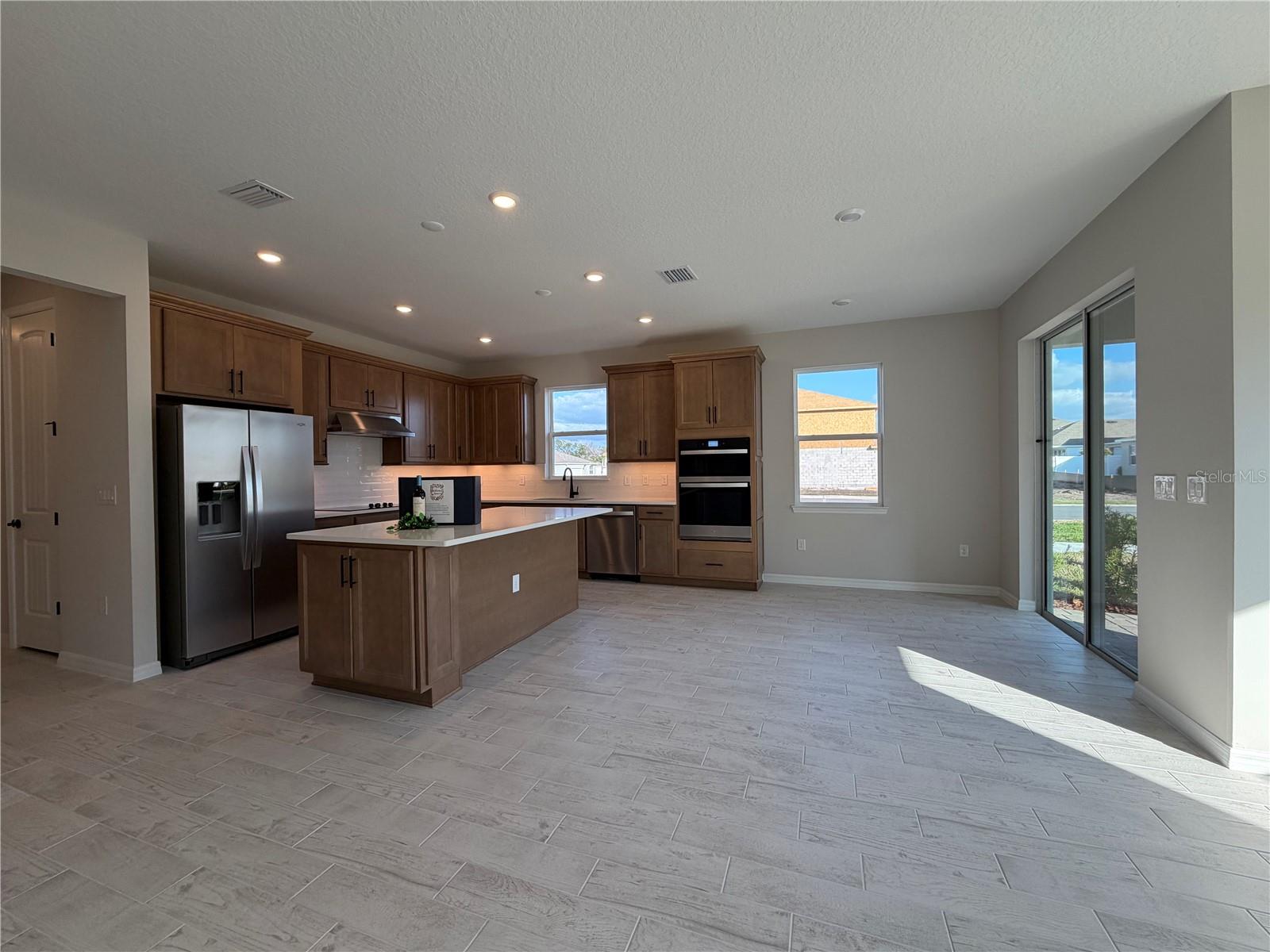 Image 7 of 25 For 5648 Flame Vine Way