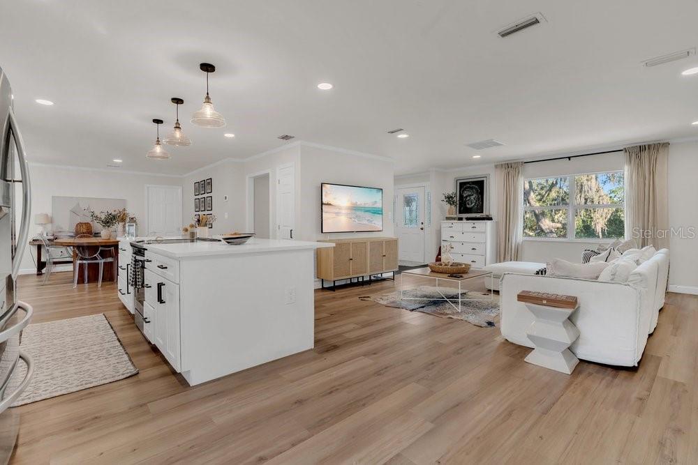 Image 10 of 38 For 106 Butler Street