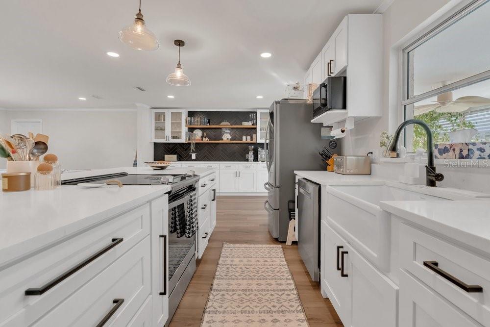 Image 12 of 38 For 106 Butler Street