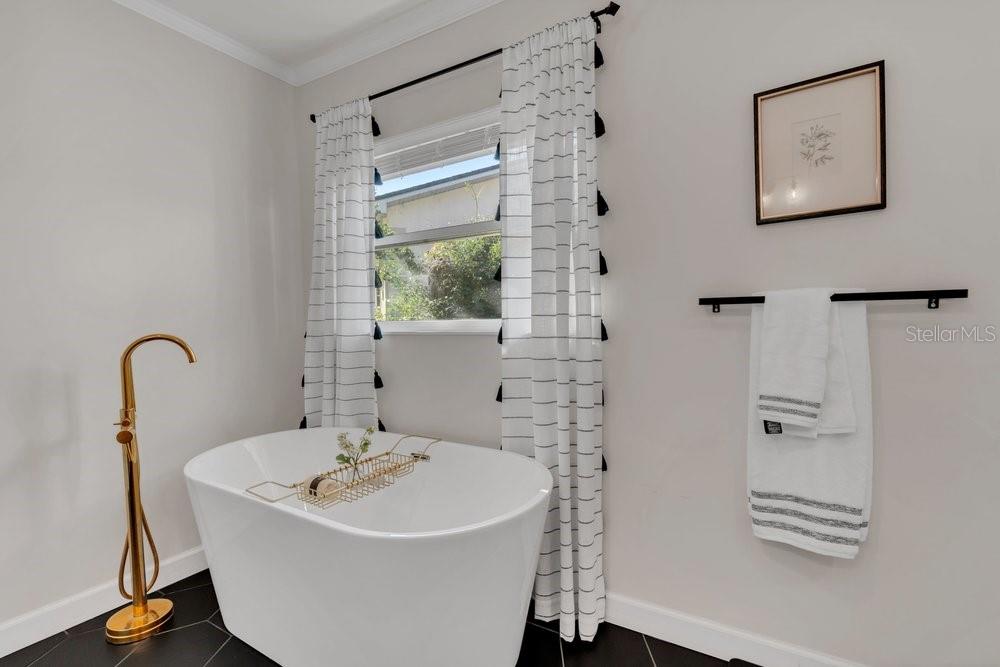 Image 20 of 38 For 106 Butler Street