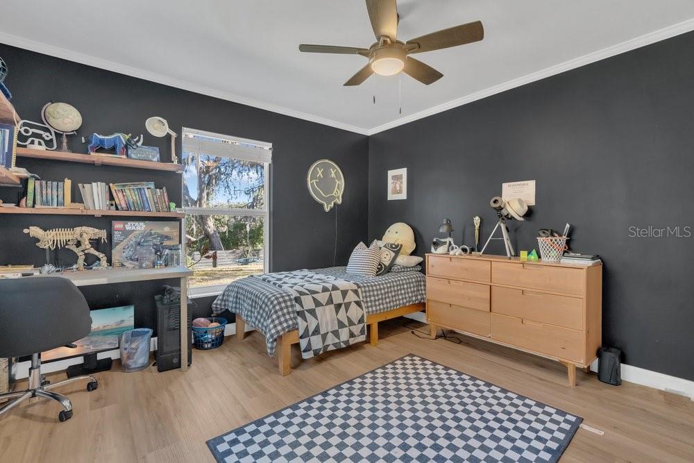 Image 27 of 38 For 106 Butler Street