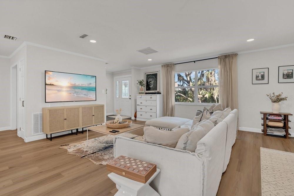 Image 5 of 38 For 106 Butler Street