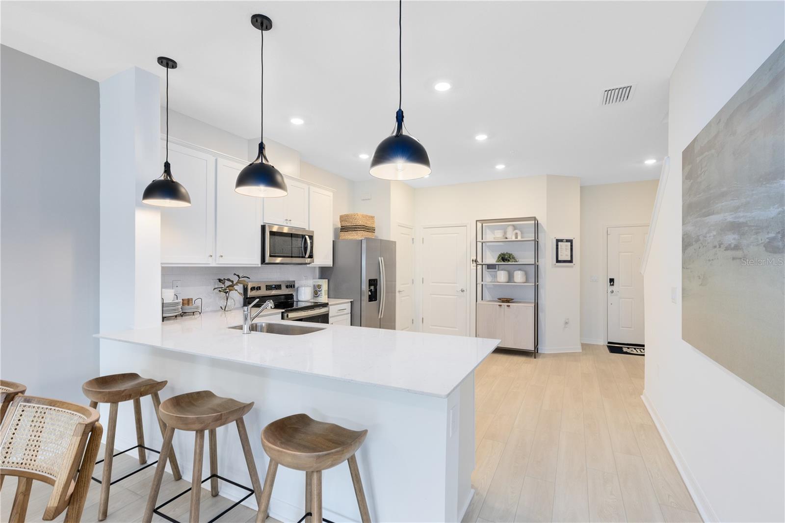 Image 6 of 33 For 4319 Jetty Lane