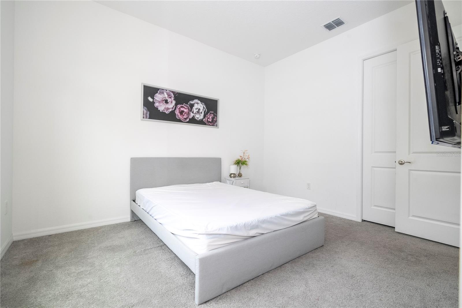 Image 40 of 88 For 10551 Petrillo Way