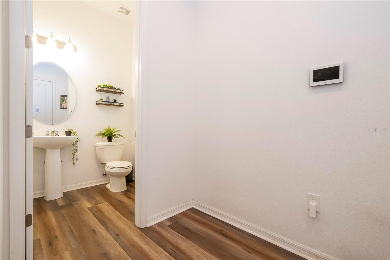 Image 46 of 88 For 10551 Petrillo Way