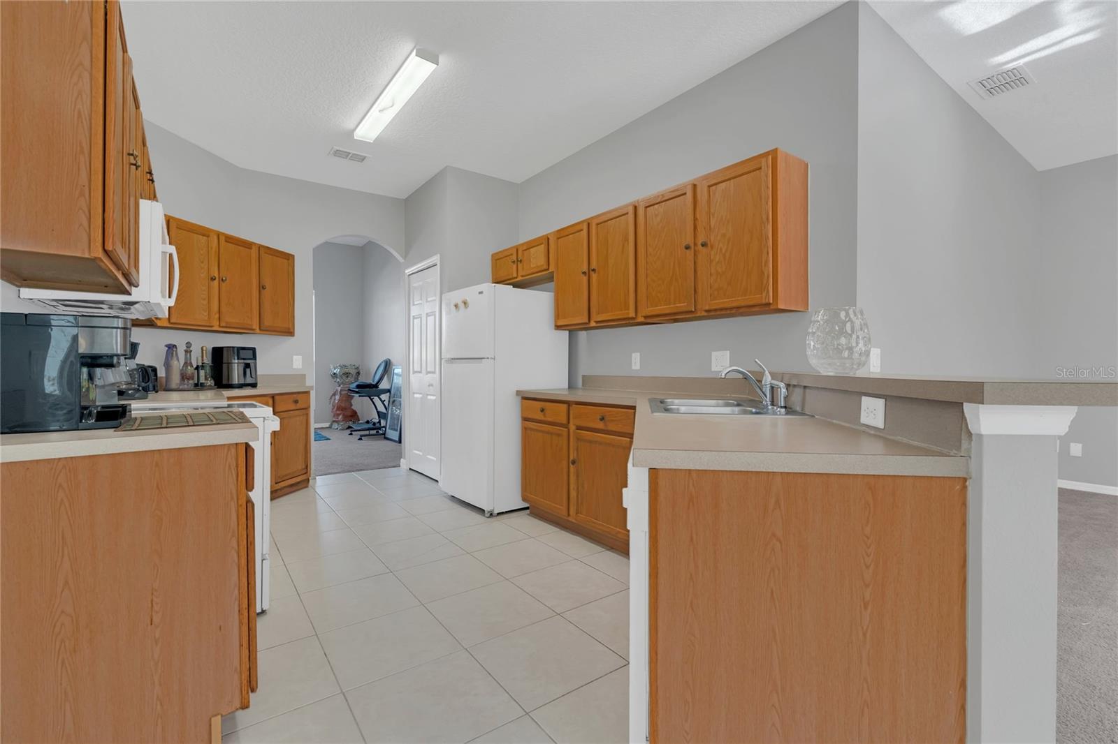 Image 11 of 38 For 2526 Volta Circle