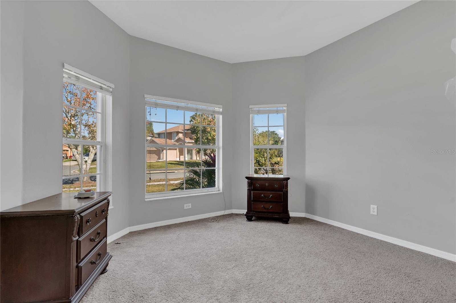 Image 20 of 38 For 2526 Volta Circle