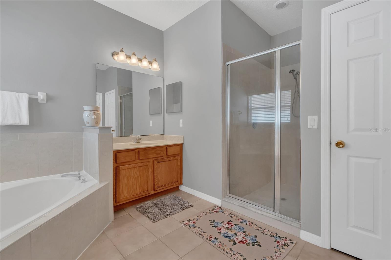 Image 24 of 38 For 2526 Volta Circle