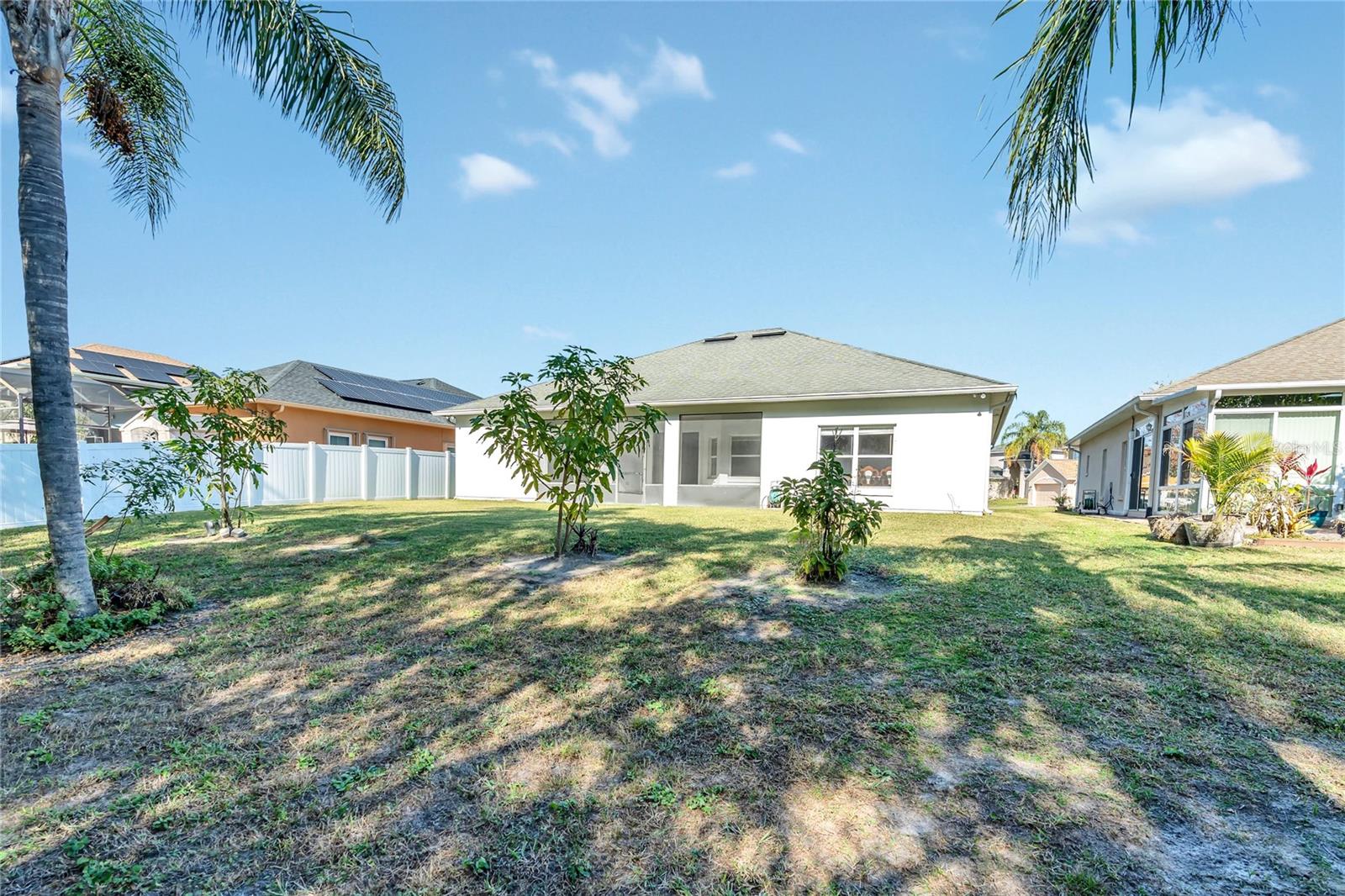 Image 29 of 38 For 2526 Volta Circle