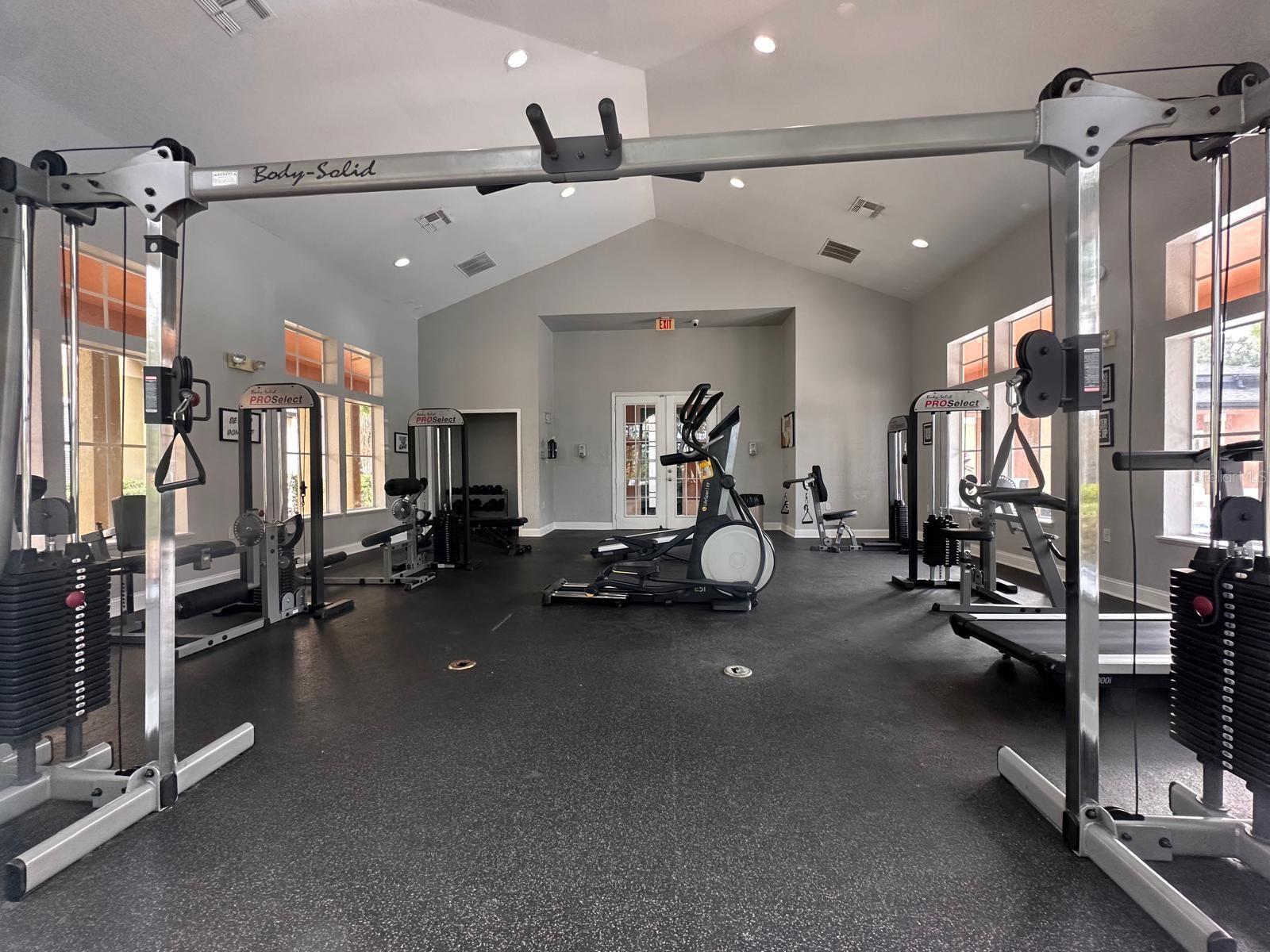 Image 5 of 15 For 6029 Westgate Drive 728