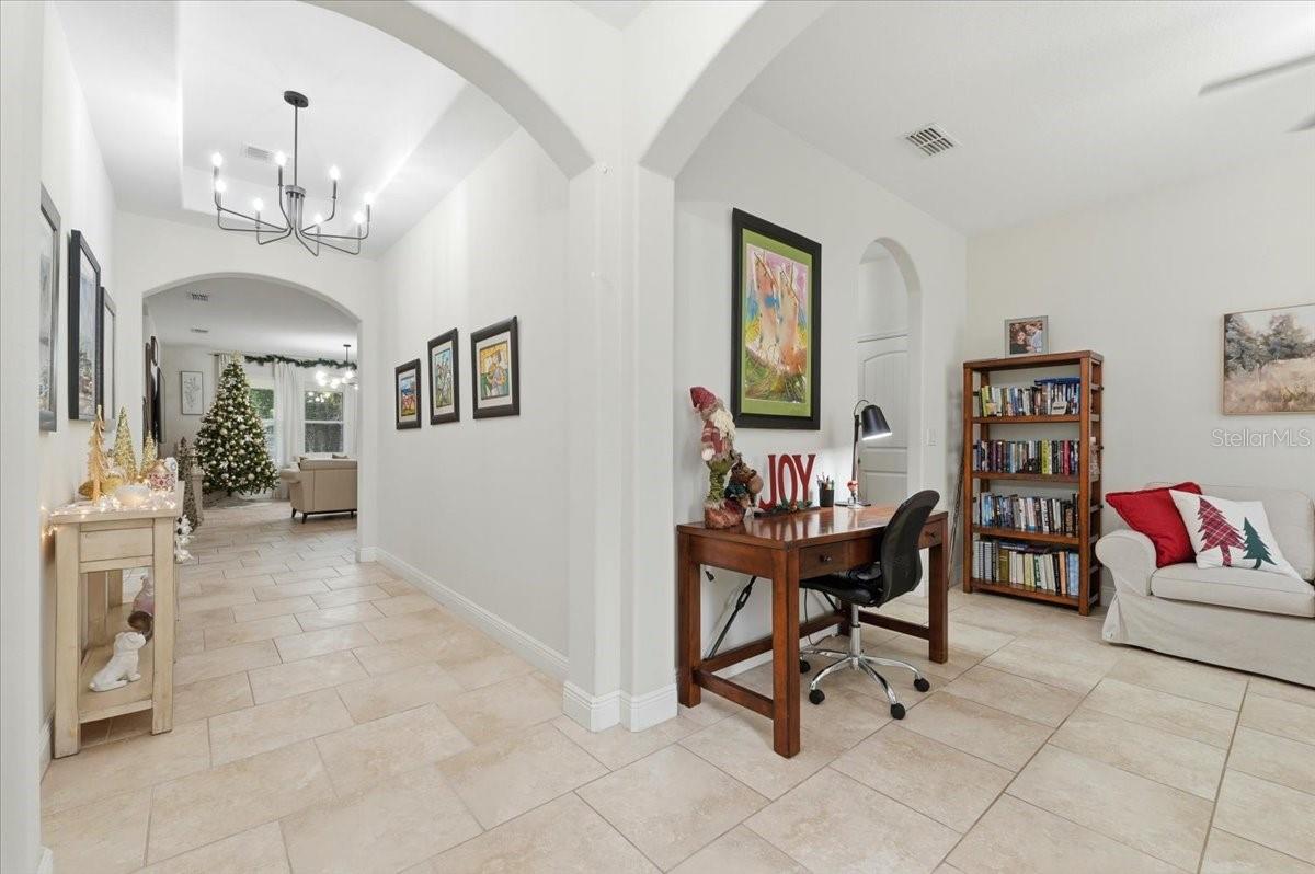 Image 10 of 24 For 136 Casa Bella Blvd