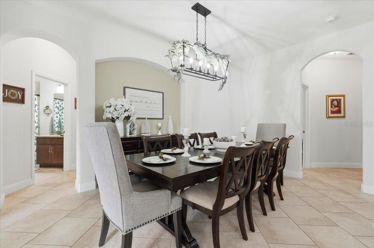 Image 6 of 24 For 136 Casa Bella Blvd