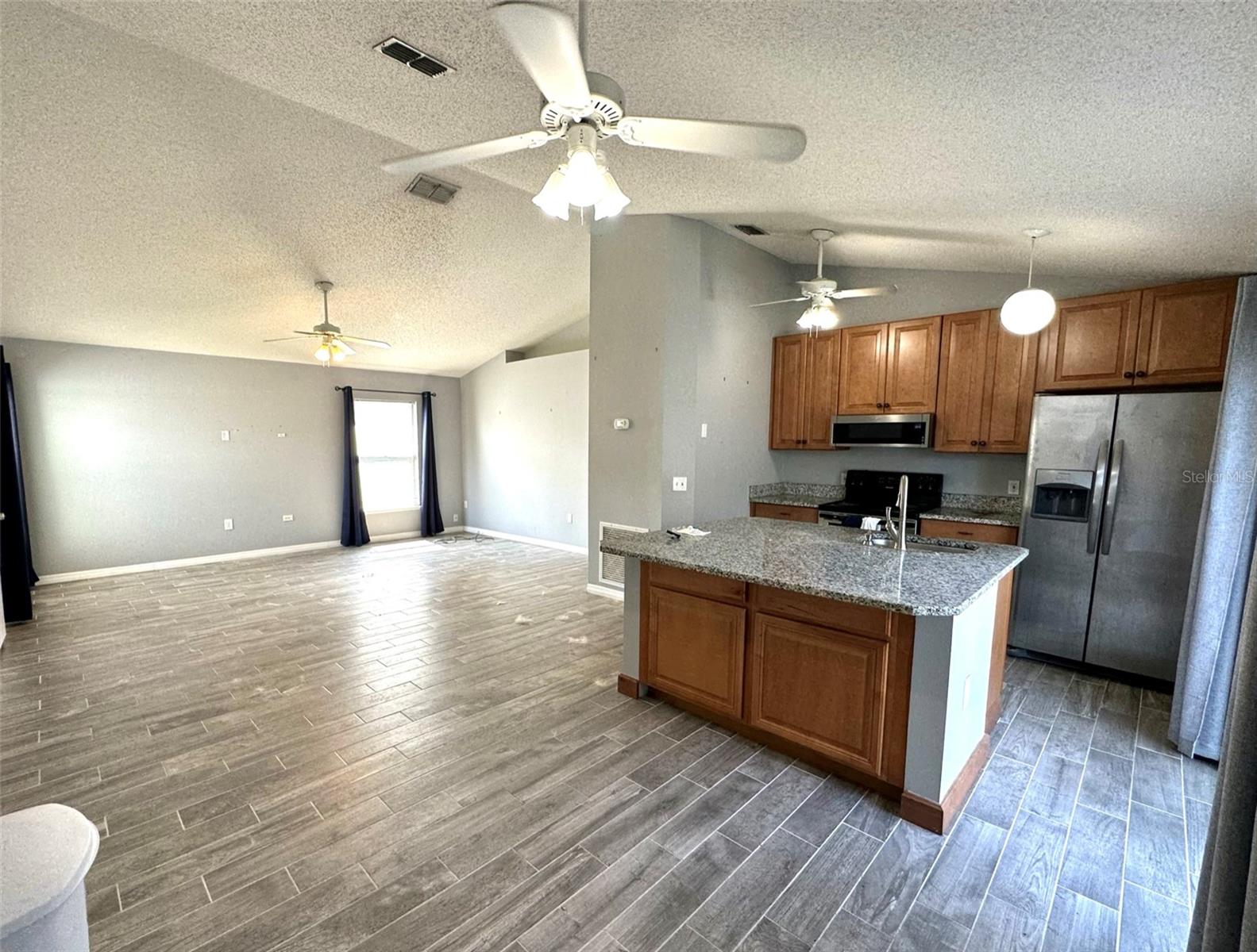 Image 2 of 11 For 7650 Harbor Bend Circle