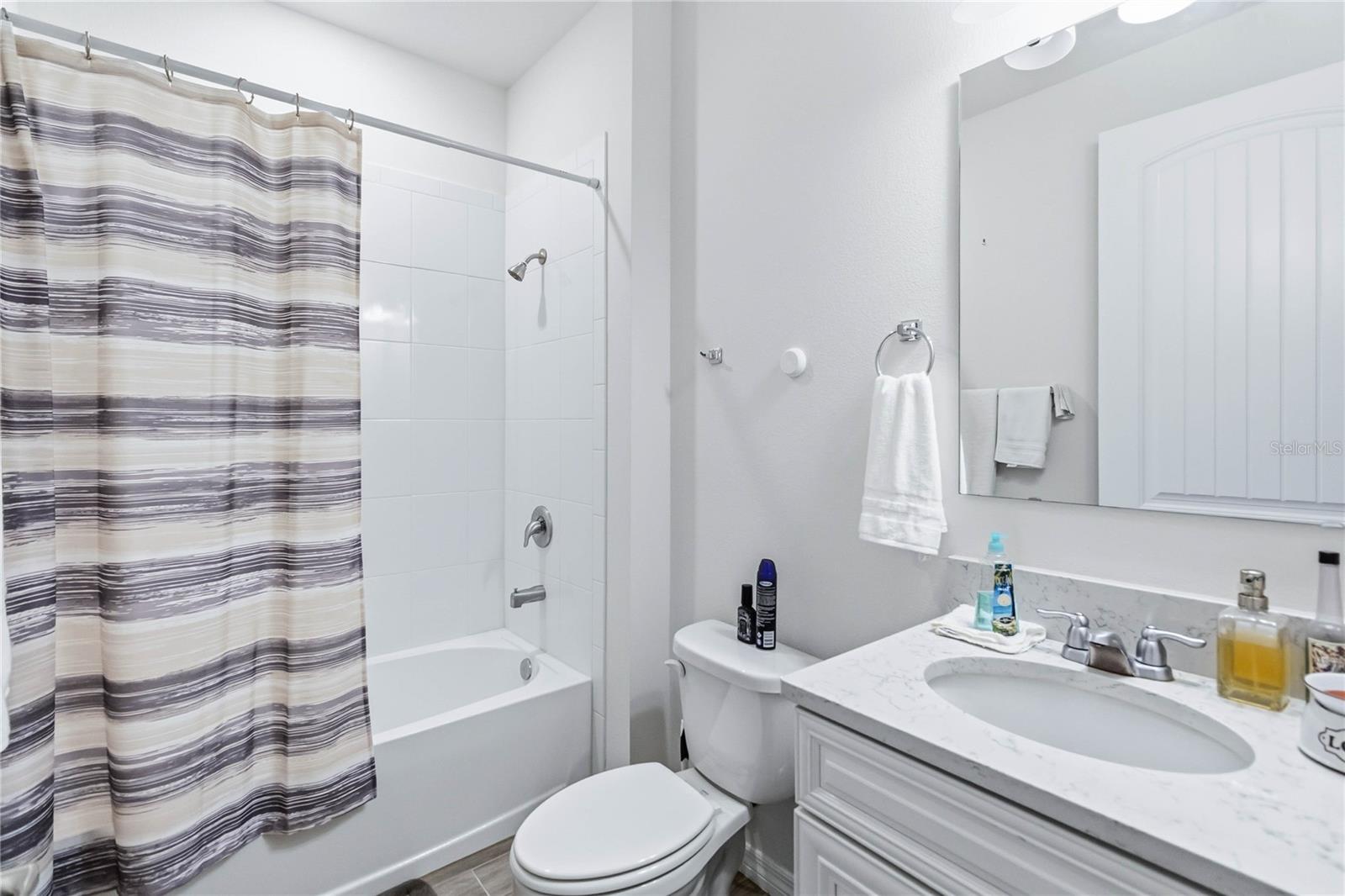 Image 22 of 39 For 17478 Blazing Star Circle