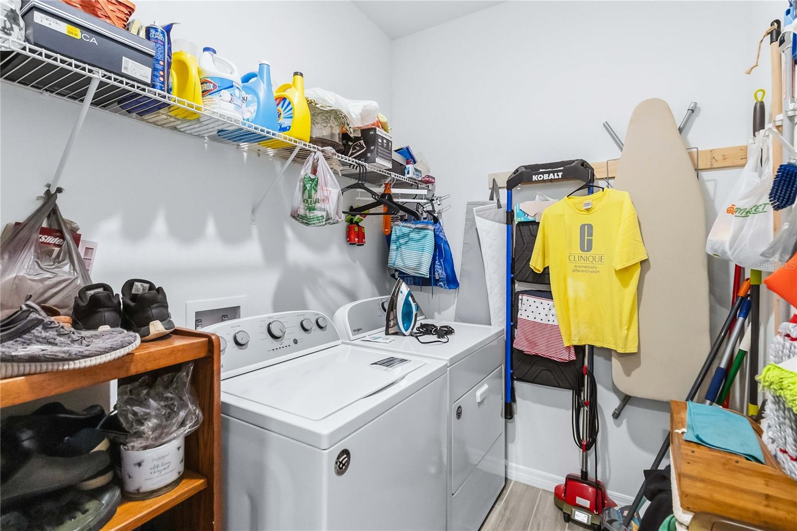 Image 23 of 39 For 17478 Blazing Star Circle