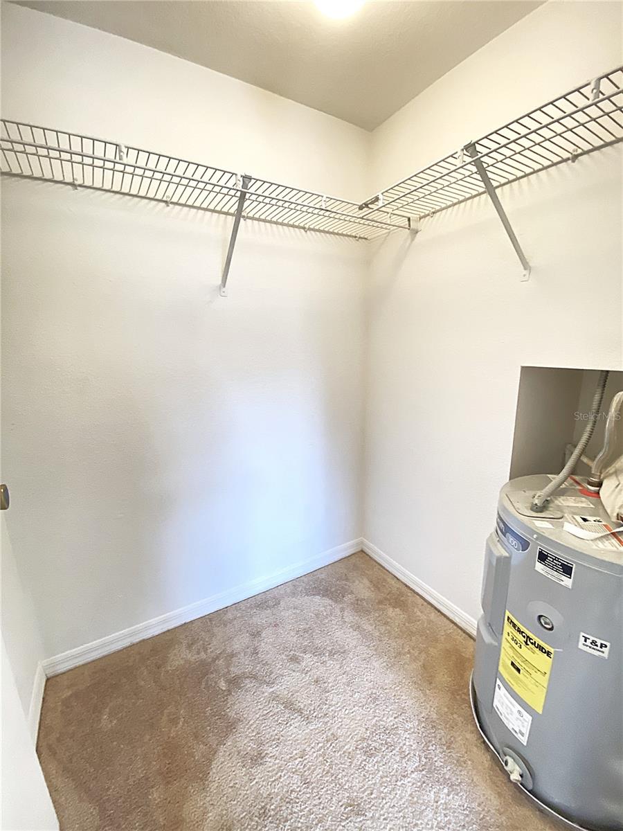 Image 12 of 38 For 7340 Westpointe Boulevard 329