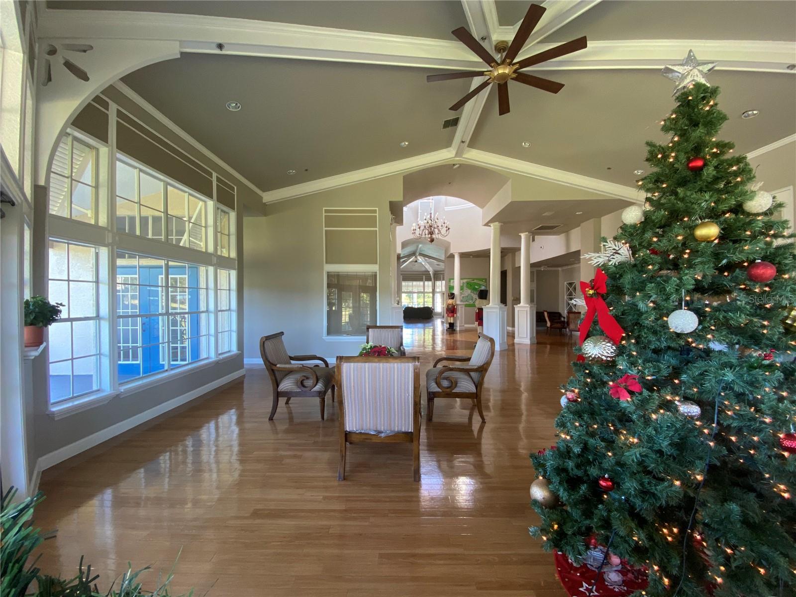 Image 28 of 38 For 7340 Westpointe Boulevard 329