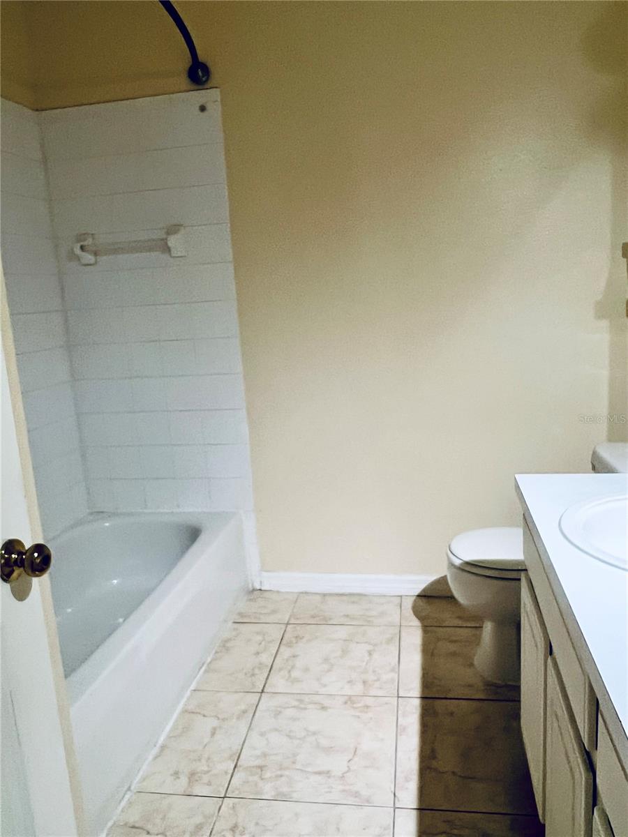 Image 42 of 49 For 13367 Luxbury Loop