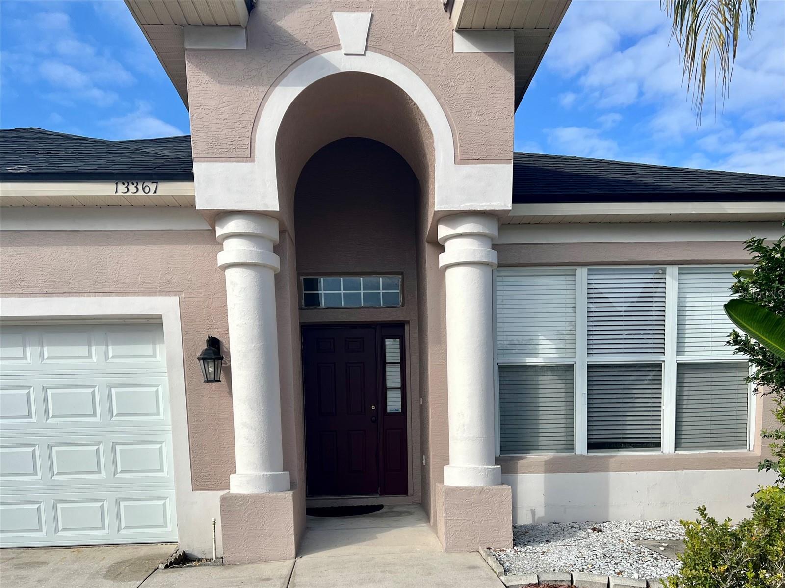 Image 7 of 49 For 13367 Luxbury Loop