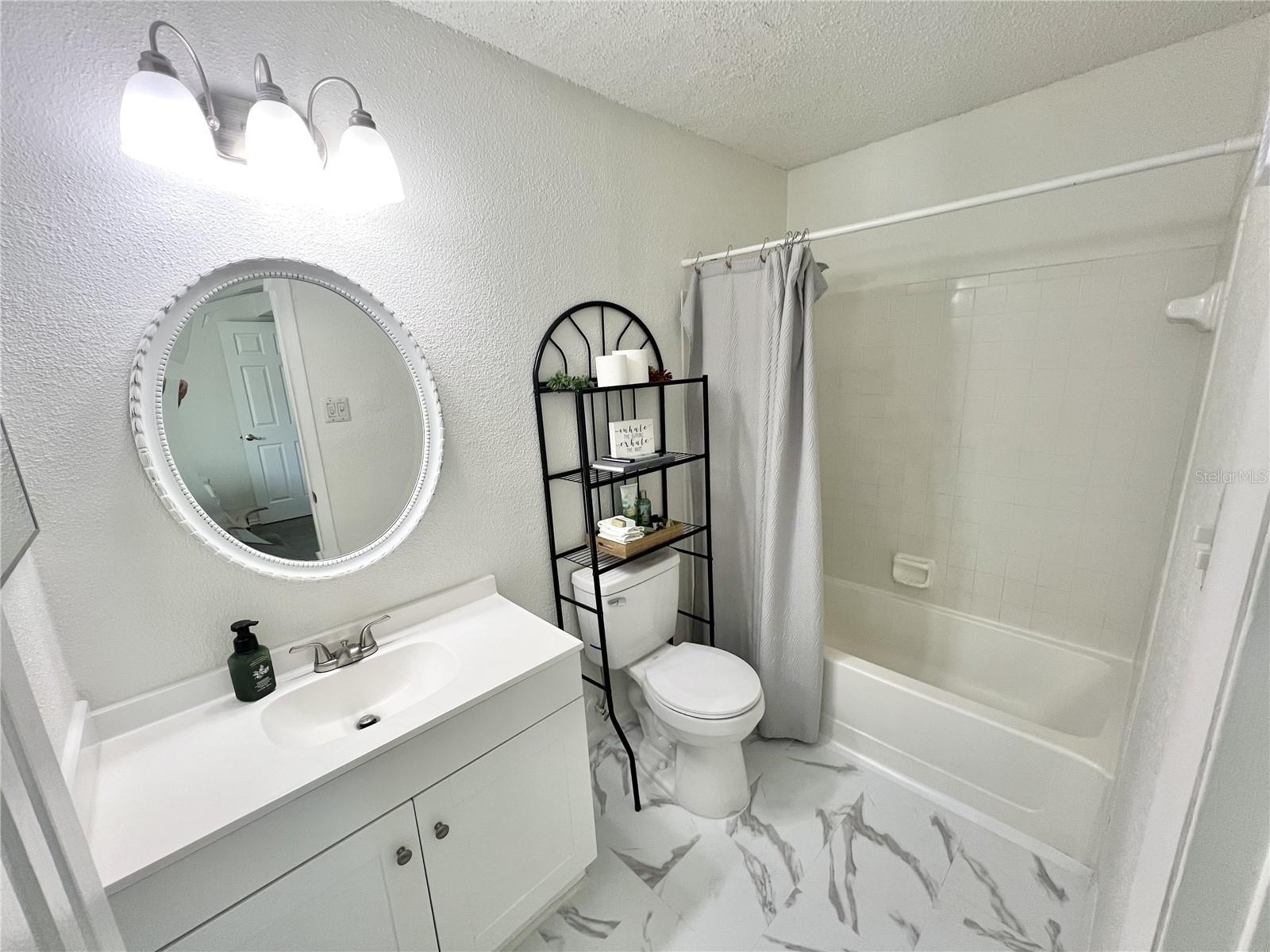 Image 13 of 23 For 3708 Idlebrook Circle 100