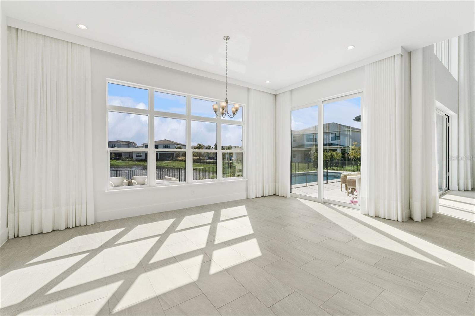 Image 10 of 55 For 9720 Laurel Berry Drive