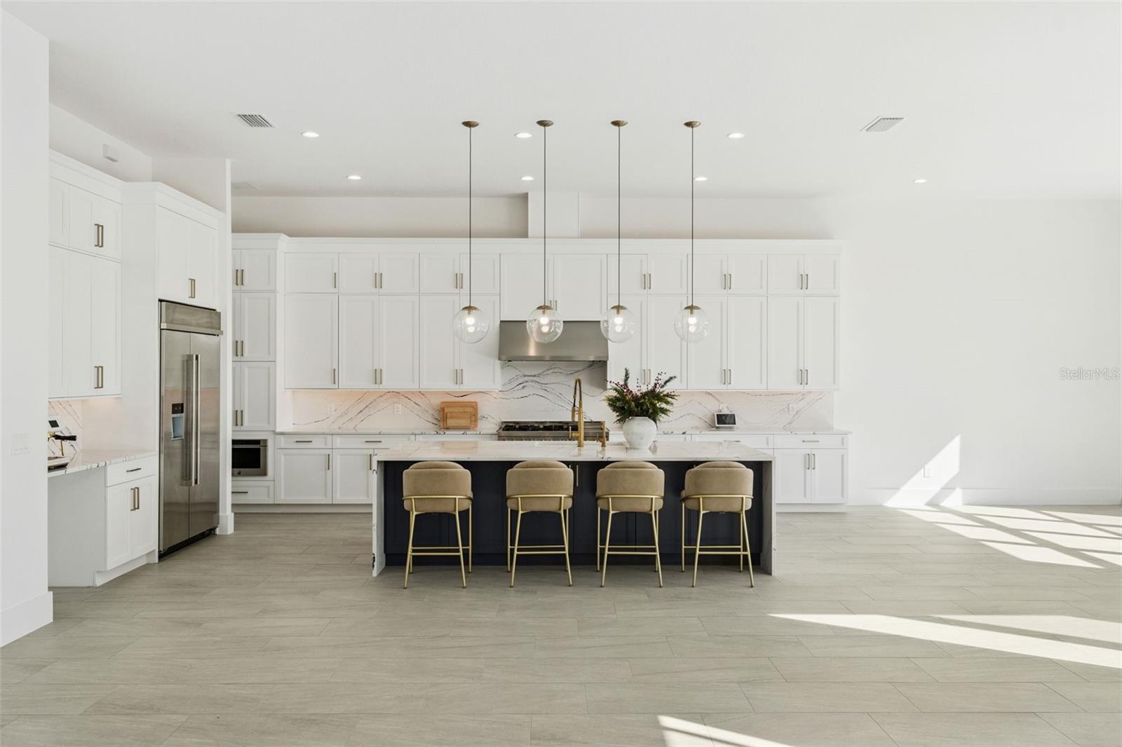 Image 12 of 55 For 9720 Laurel Berry Drive