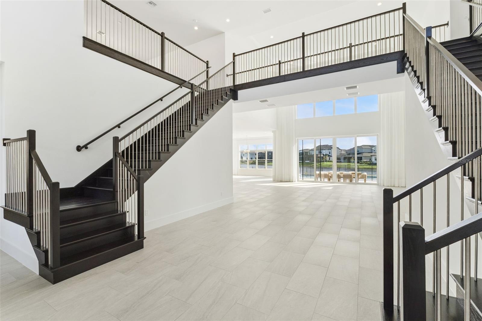 Image 18 of 55 For 9720 Laurel Berry Drive