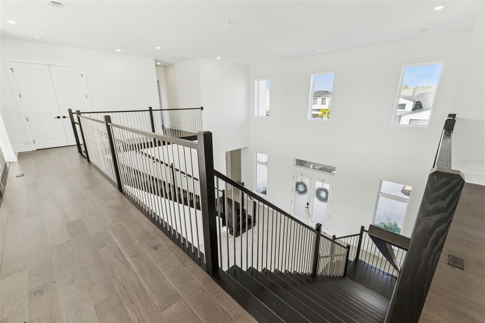 Image 19 of 55 For 9720 Laurel Berry Drive