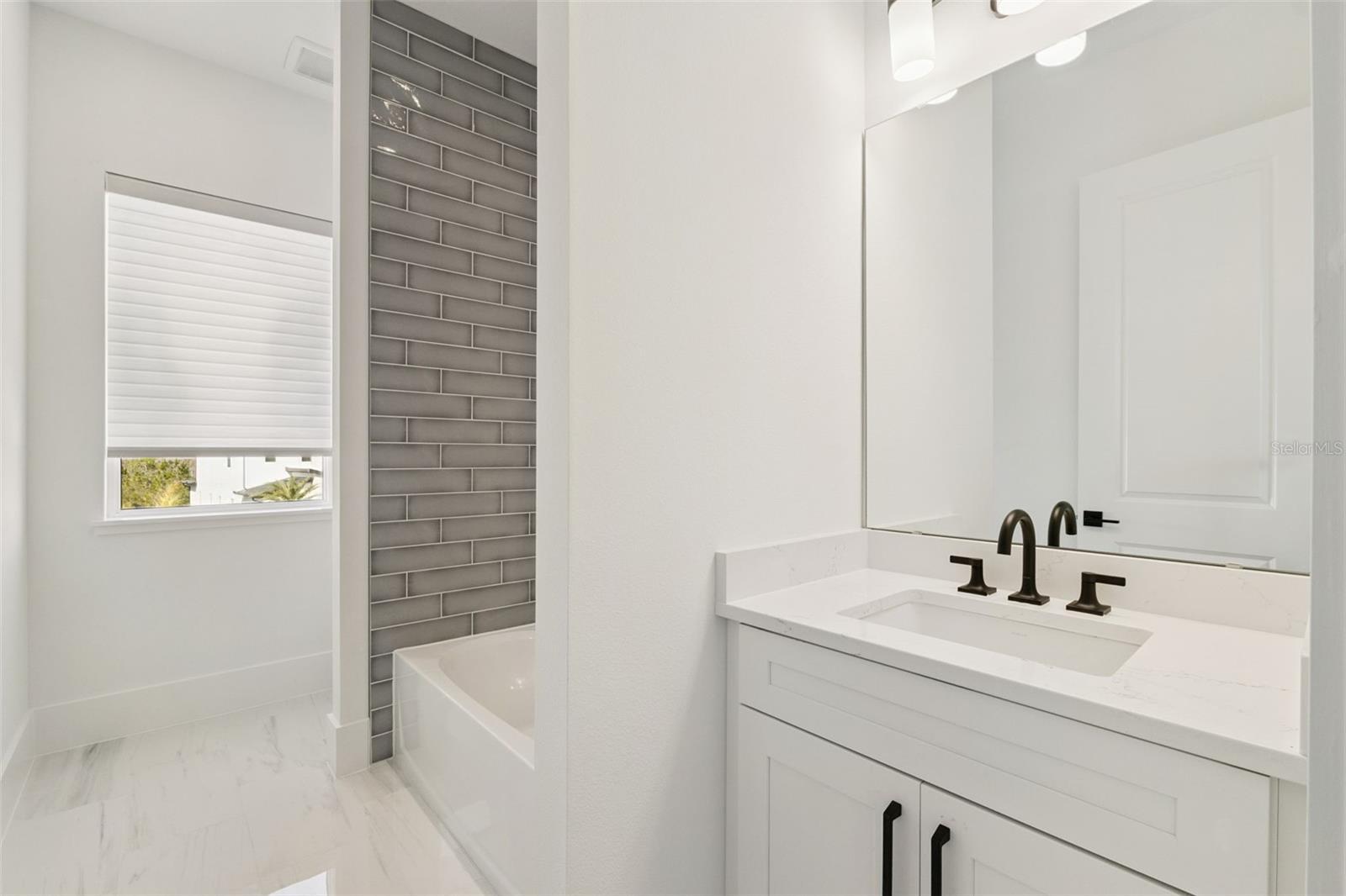 Image 33 of 55 For 9720 Laurel Berry Drive